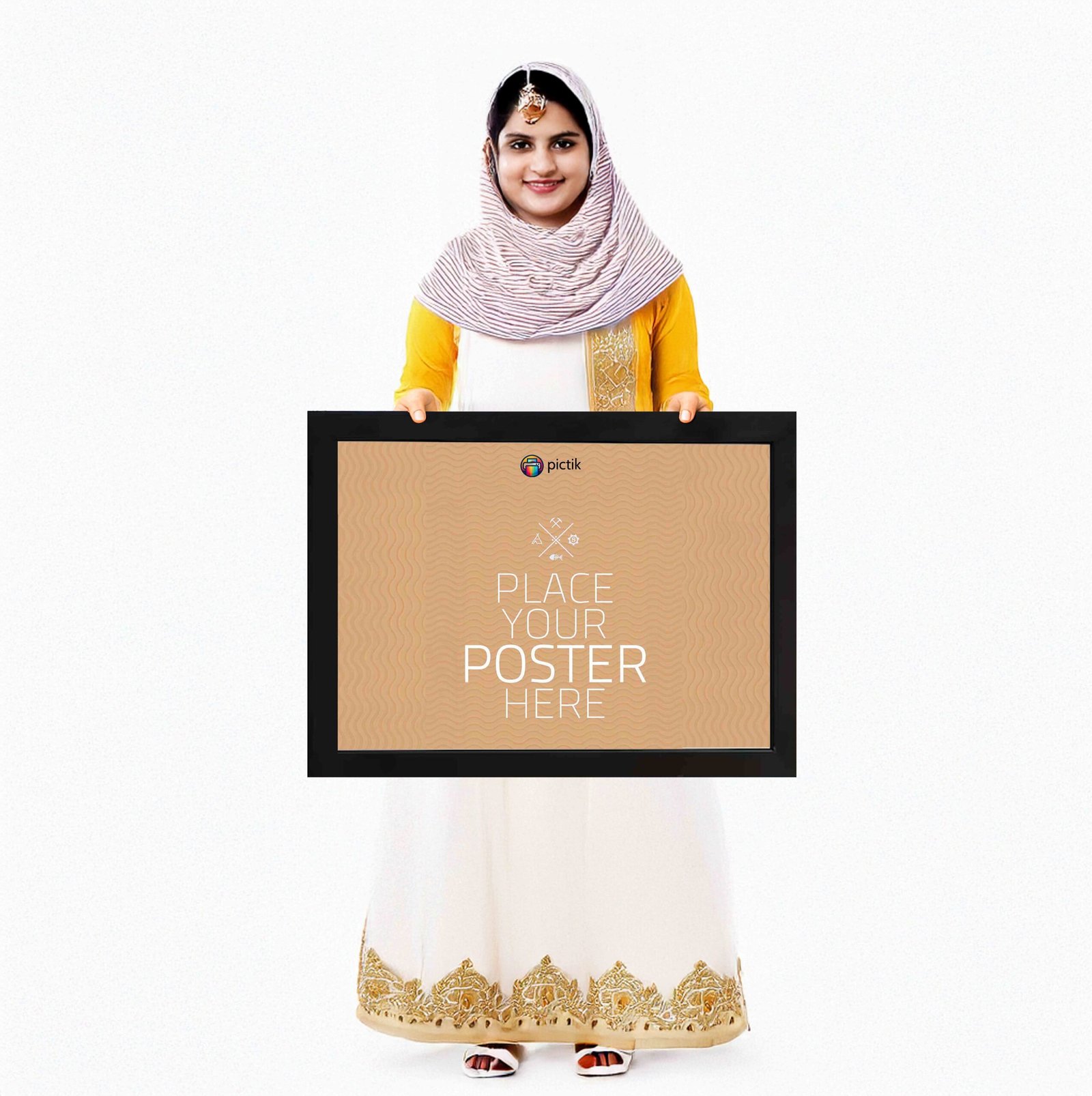 "12x18 custom photo print with frame from Pictik"